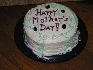 800px-Mothers'_Day_Cake